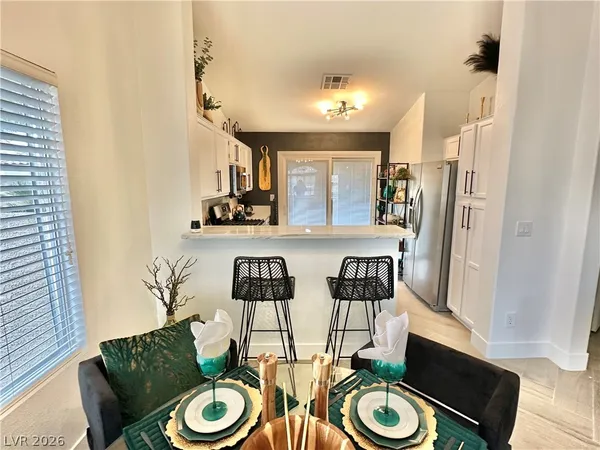 $2,995 | 1724 Pinion Mesa Court, Las Vegas, NV 89128