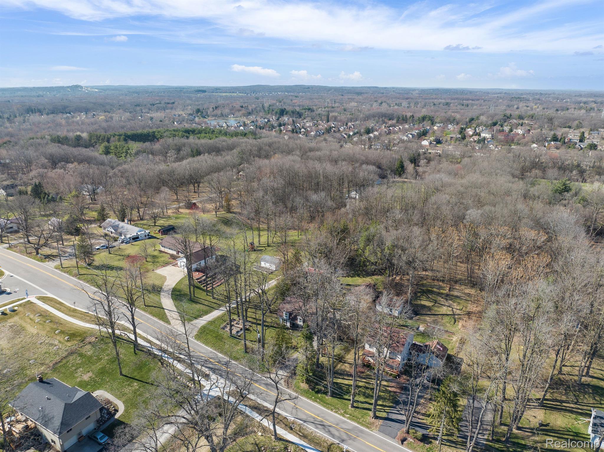 3536 Gregory Road Lake Orion, MI 48359 - Photo 11 of 34 Gallery Image 11