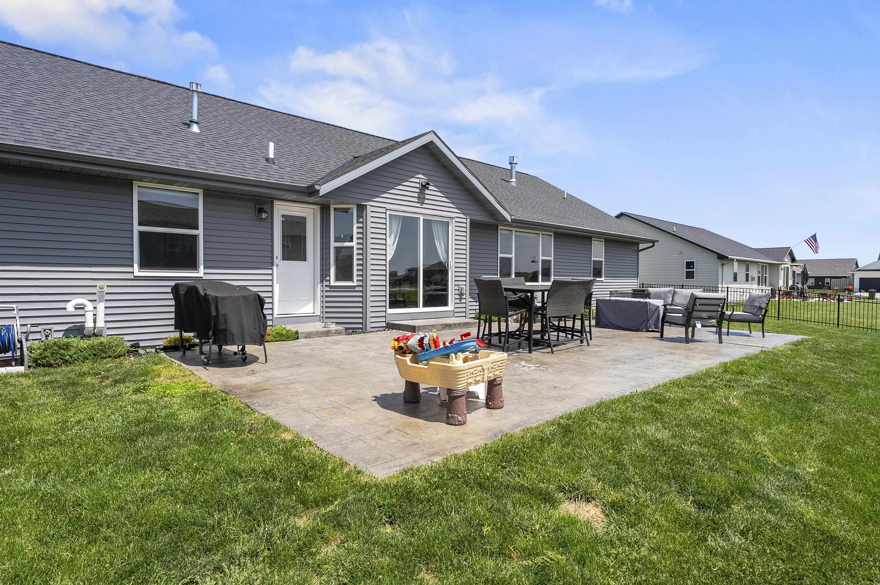 2532 Kilrush Road De Pere, WI 54115 - Photo 40 of 65