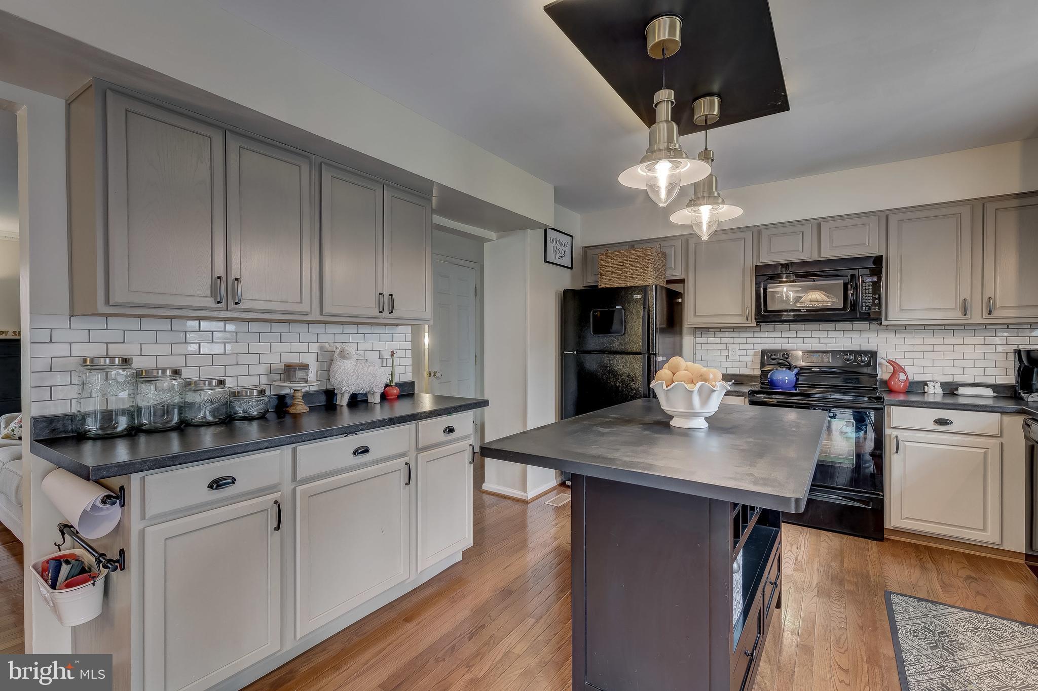 6987 Clover Hill Road Baltimore, MD 21244 - Photo 13 of 55 Gallery Image 13