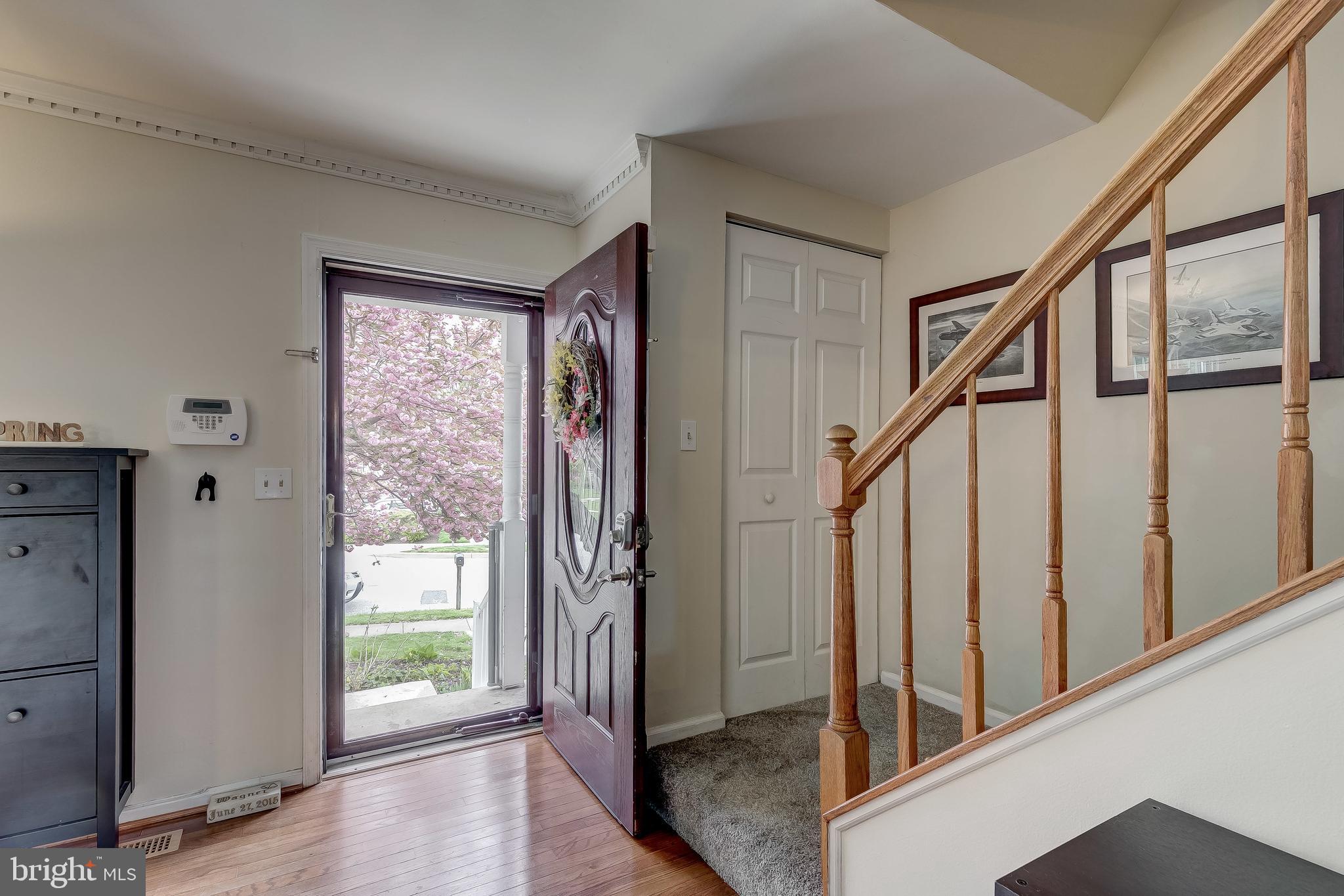 6987 Clover Hill Road Baltimore, MD 21244 - Photo 4 of 55 Gallery Image 4