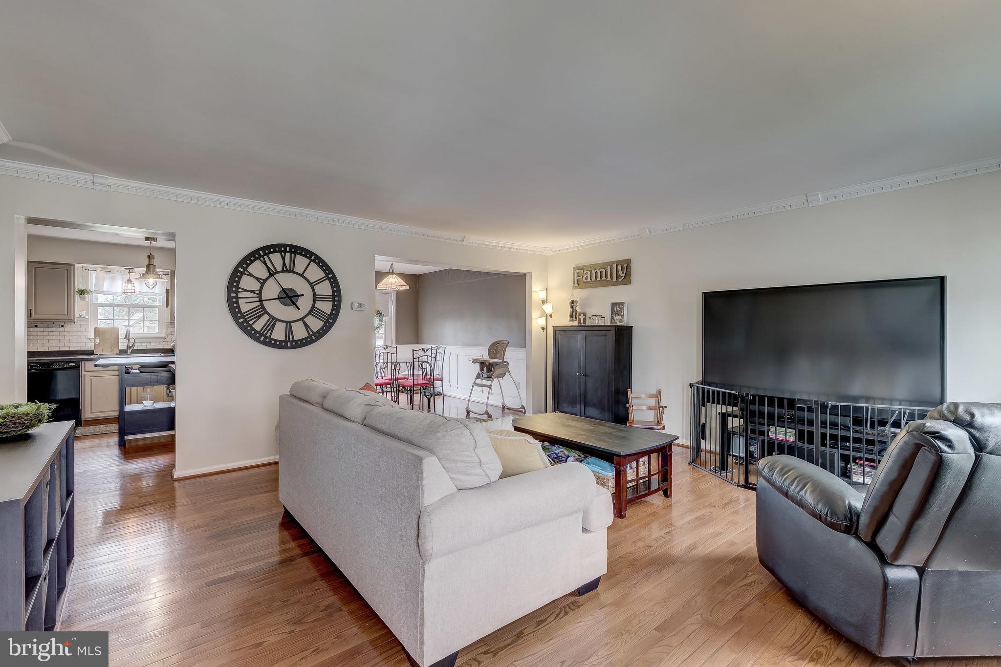 6987 Clover Hill Road Baltimore, MD 21244 - Photo 5 of 55 Gallery Image 5