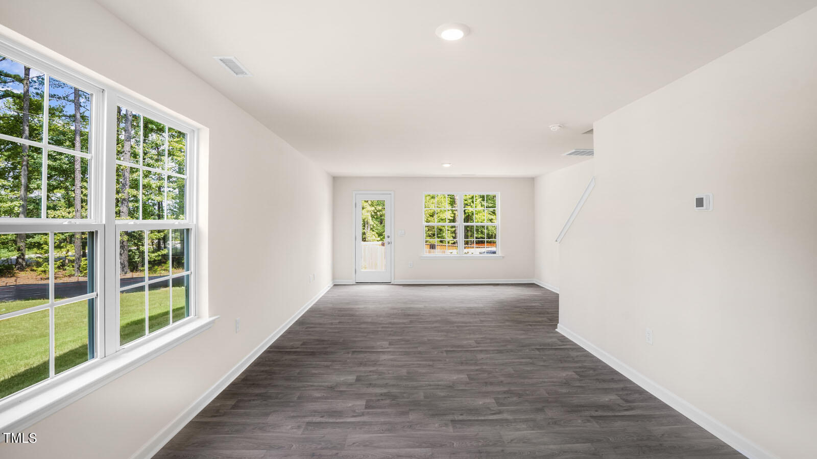 8752 Asher Gray Way Raleigh, NC 27616 - Photo 18 of 31 third-unit-thornton-009