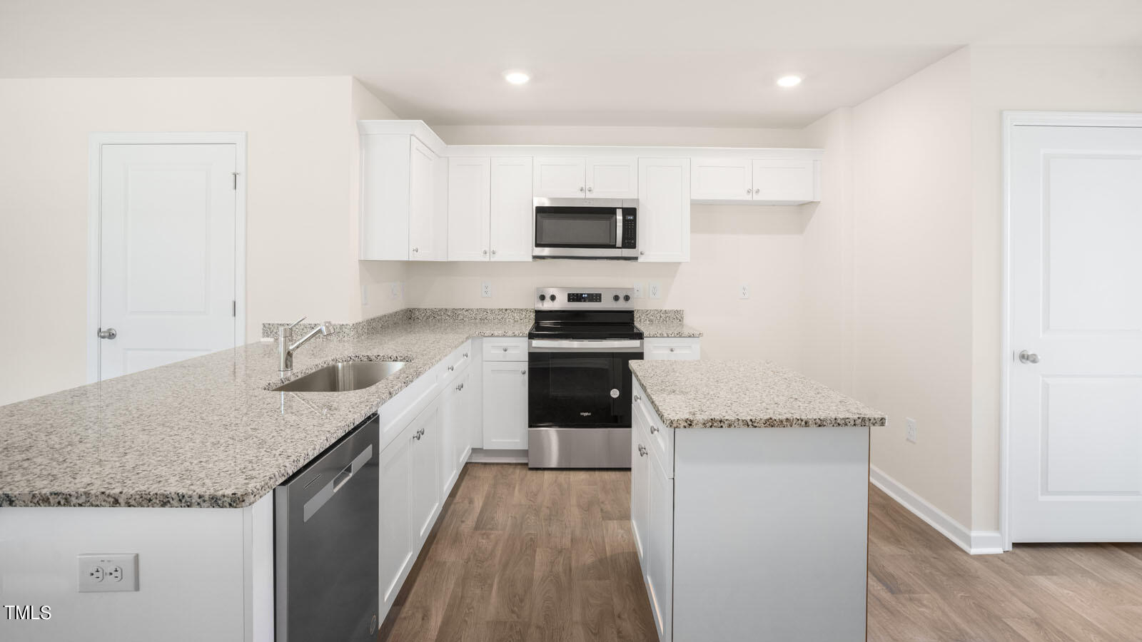 8752 Asher Gray Way Raleigh, NC 27616 - Photo 7 of 31 third-unit-thornton-030