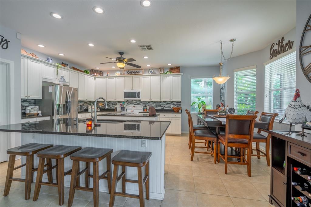 309 Royal Bonnet Drive Apollo Beach, FL 33572 - Photo 8 of 59