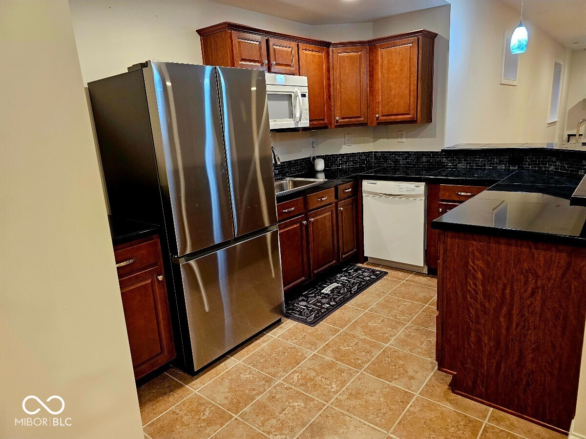 1597 Redsunset Drive Brownsburg, IN 46112 - Photo 24 of 43