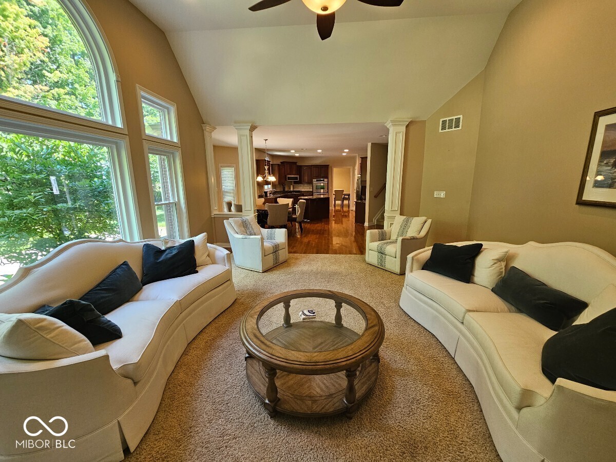 1597 Redsunset Drive Brownsburg, IN 46112 - Photo 4 of 43