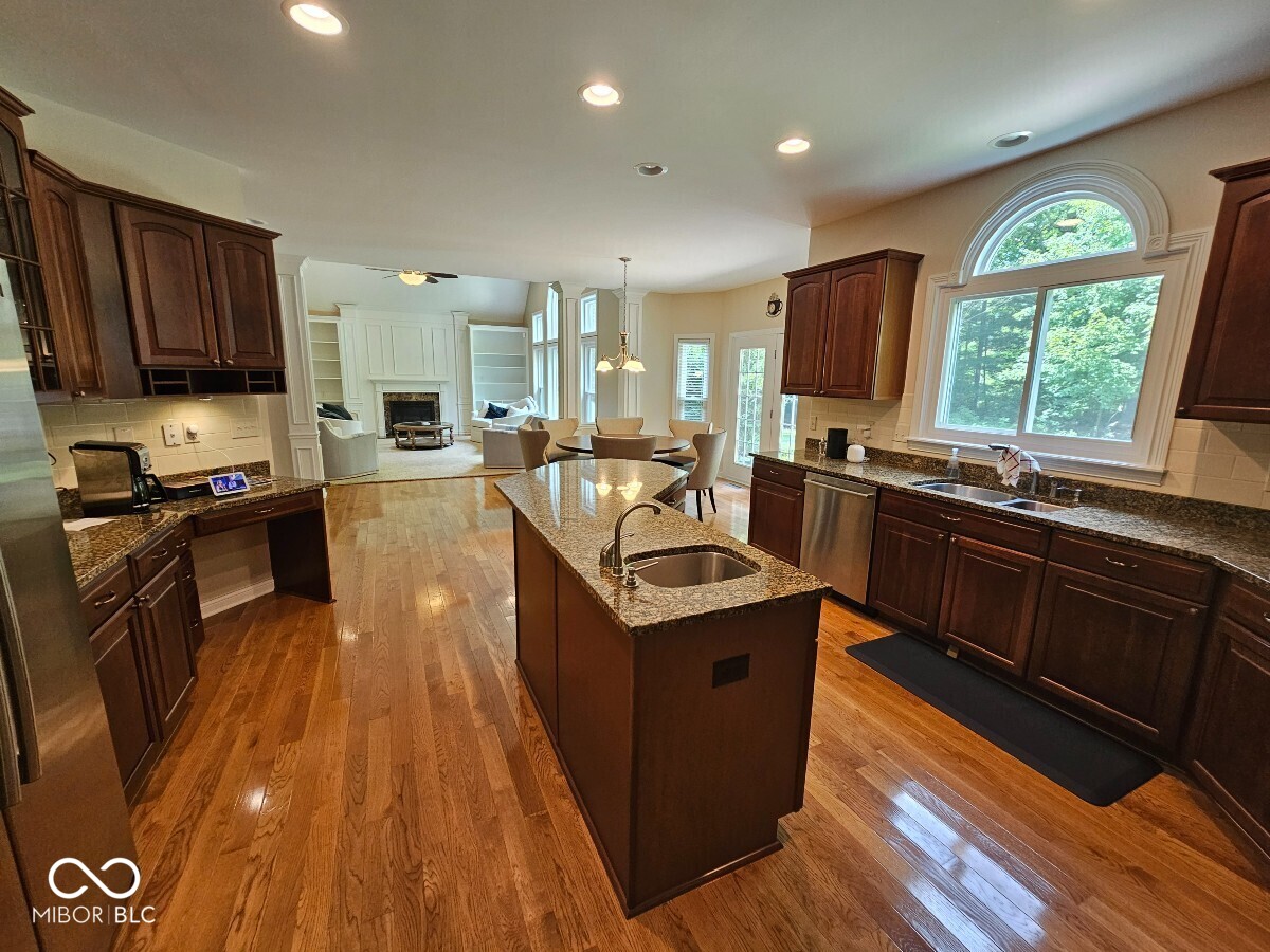 1597 Redsunset Drive Brownsburg, IN 46112 - Photo 7 of 43