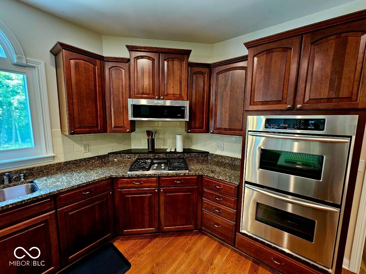 1597 Redsunset Drive Brownsburg, IN 46112 - Photo 9 of 43