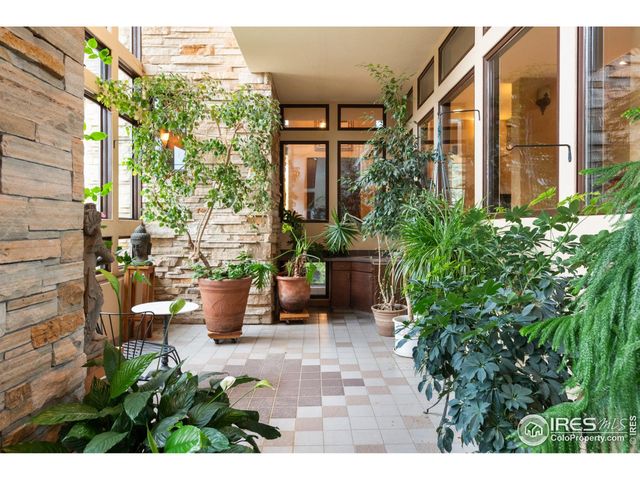 a bath tub sitting in front of a bathroom