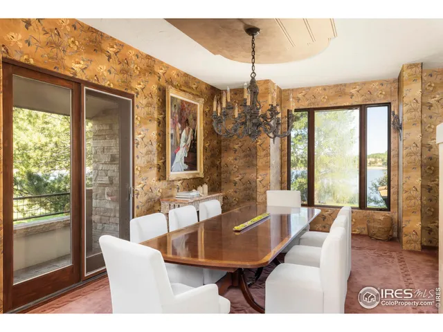 close view of an entryway