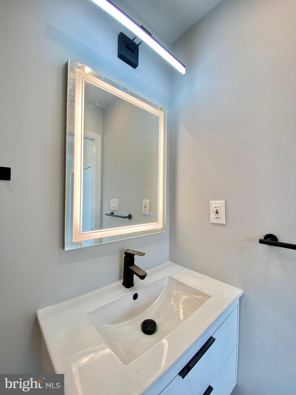 6100 Ridge Avenue, Unit 3 Philadelphia, PA 19128 - Photo 13 of 20