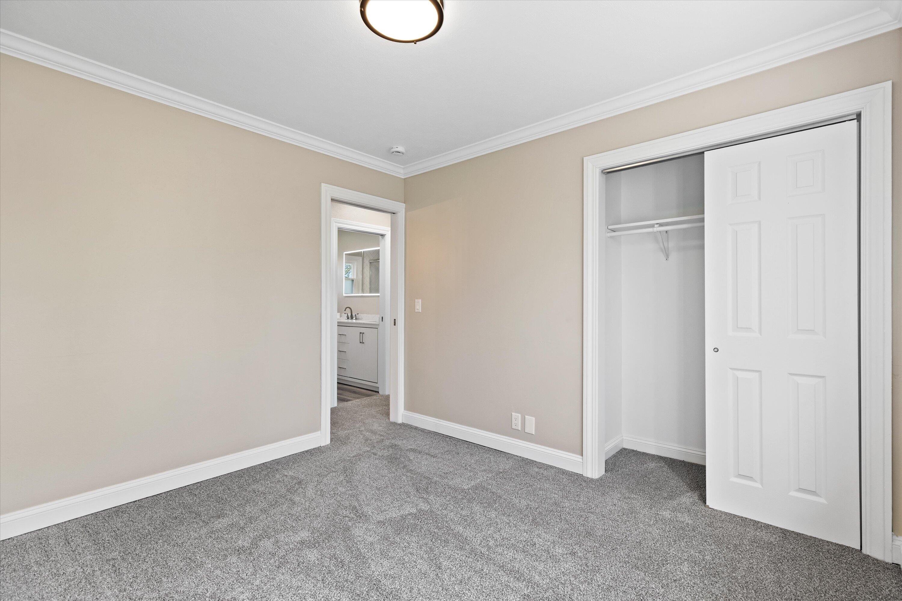 14225 Forest View Lane Brookfield, WI 53005 - Photo 21 of 45 33-0G8A9861