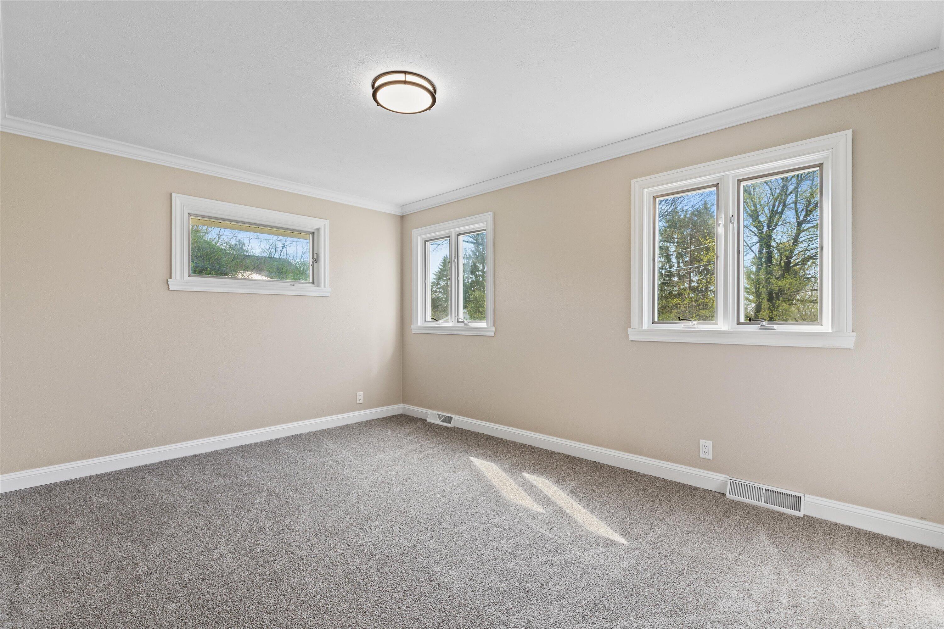 14225 Forest View Lane Brookfield, WI 53005 - Photo 23 of 45 36-0G8A9879