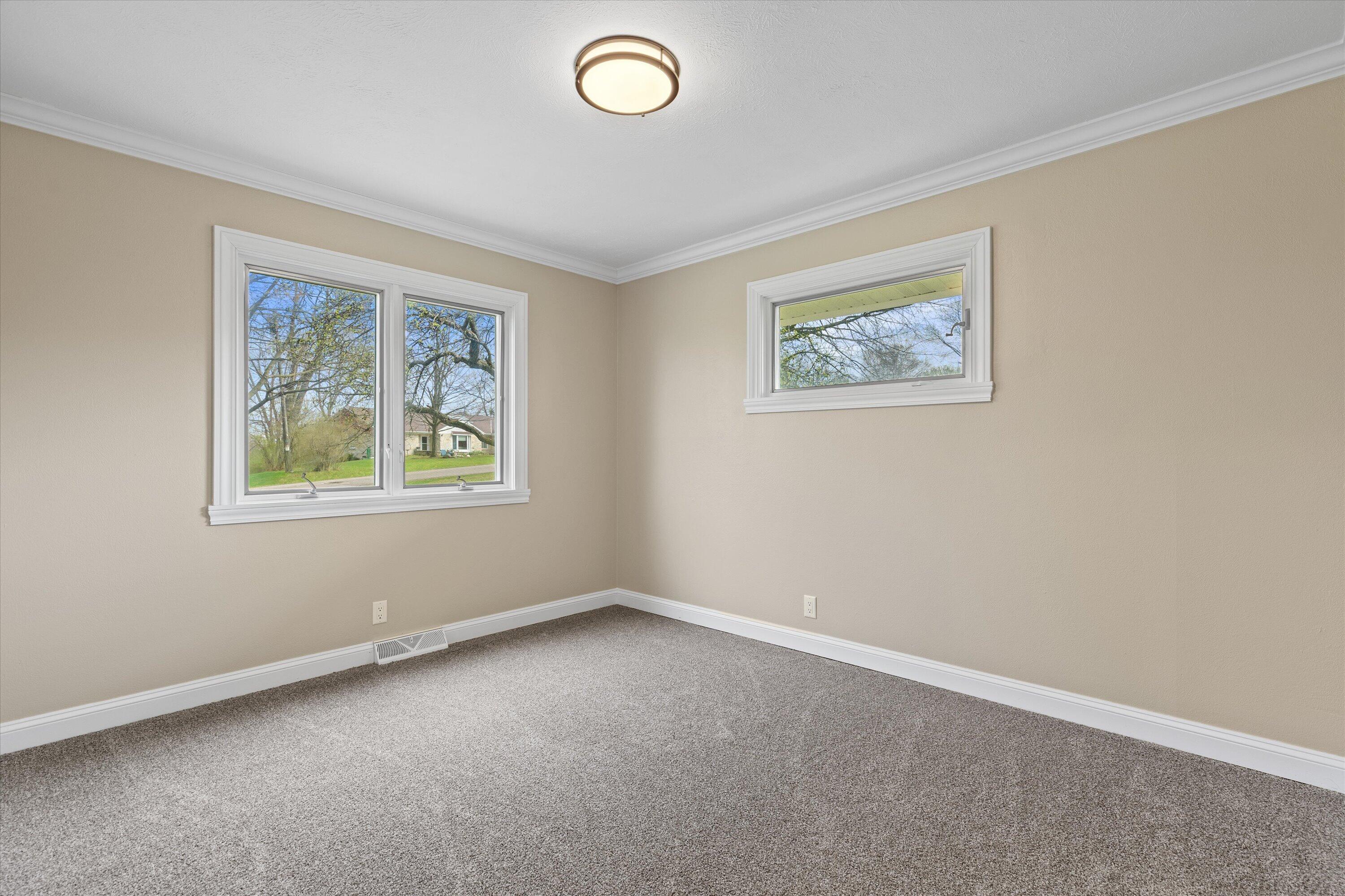 14225 Forest View Lane Brookfield, WI 53005 - Photo 26 of 45 39-0G8A9900