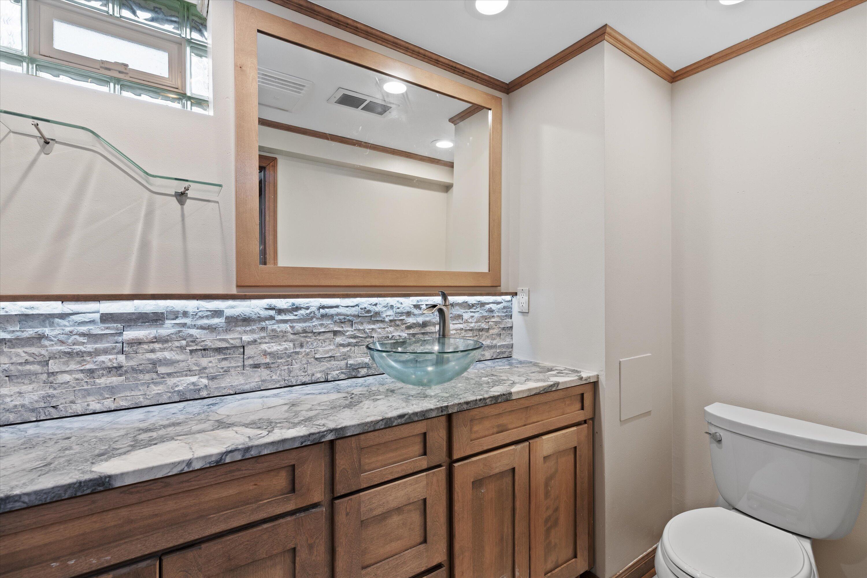 14225 Forest View Lane Brookfield, WI 53005 - Photo 32 of 45 43-0G8A9918
