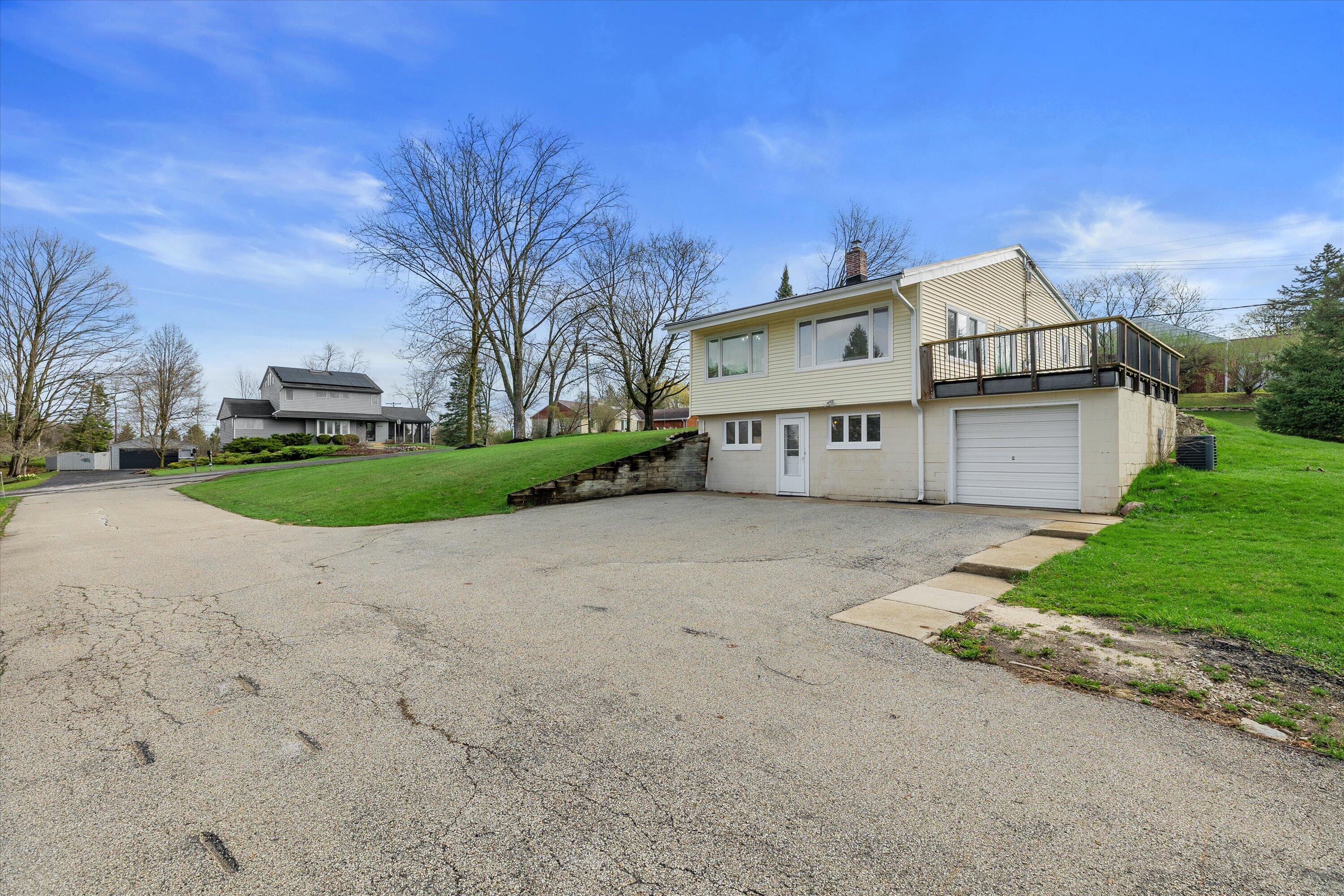 14225 Forest View Lane Brookfield, WI 53005 - Photo 38 of 45 07-0G8A9700