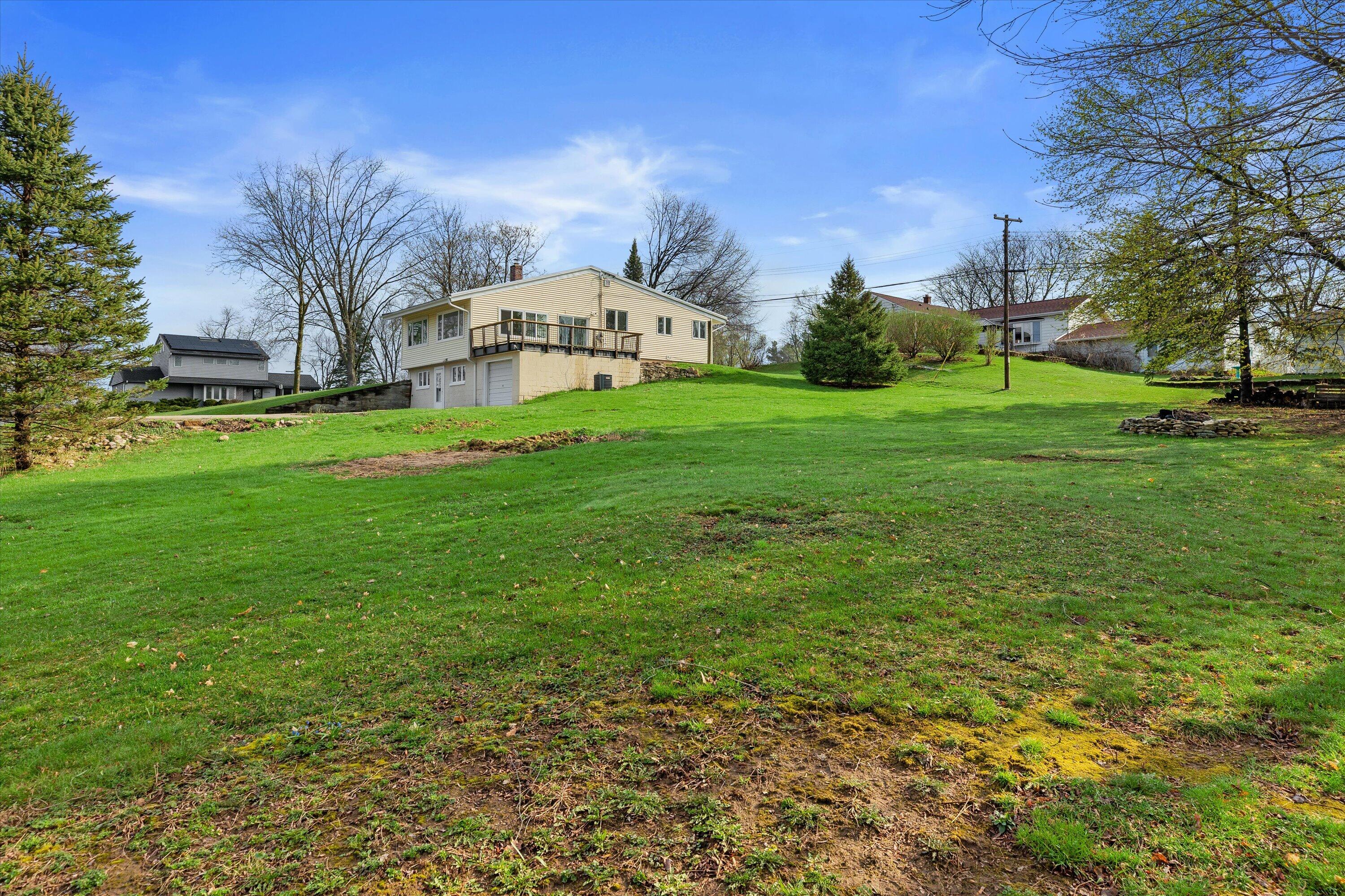 14225 Forest View Lane Brookfield, WI 53005 - Photo 39 of 45 LARGE YARD !