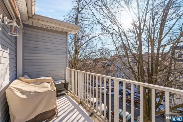 $310,000 | 753 Summer, Unit 3D, Newark, NJ 07104