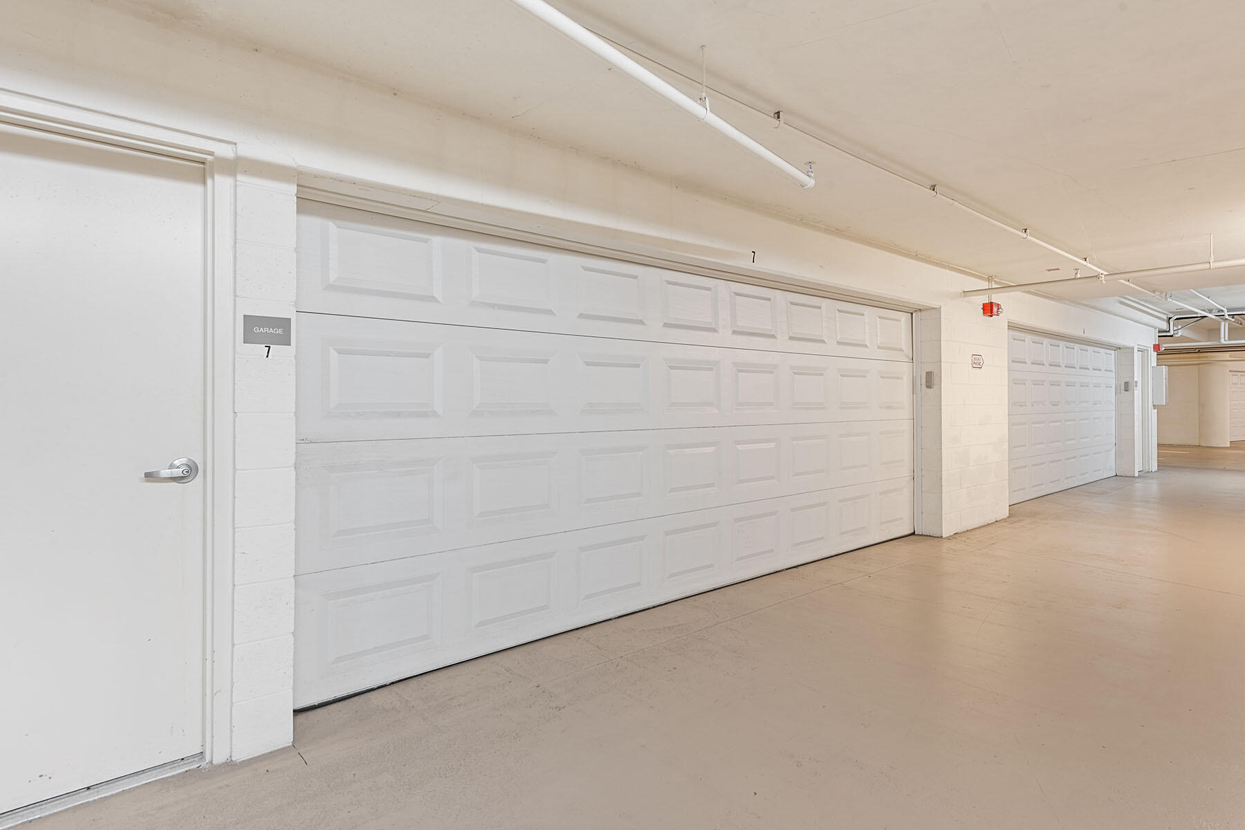 13675 Vanderbilt Drive, Unit 1107 Naples, FL 34110 - Photo 38 of 50 225030981s