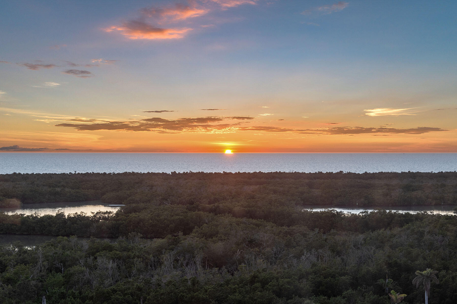 13675 Vanderbilt Drive, Unit 1107 Naples, FL 34110 - Photo 44 of 50 225030981v