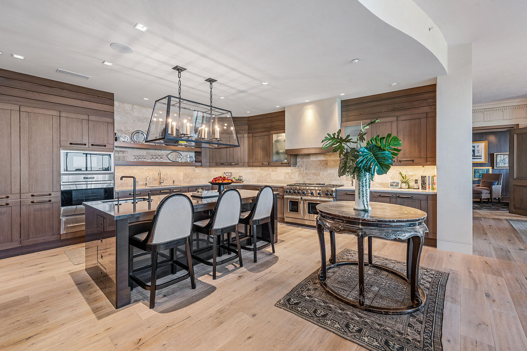 13675 Vanderbilt Drive, Unit 1107 Naples, FL 34110 - Photo 10 of 50 225030981e