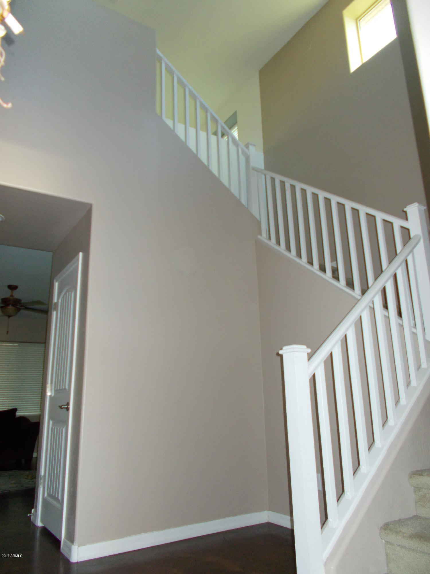 1731 South Rochester Drive Gilbert, AZ 85295 - Photo 4 of 23 Vaulted Ceiling Entry