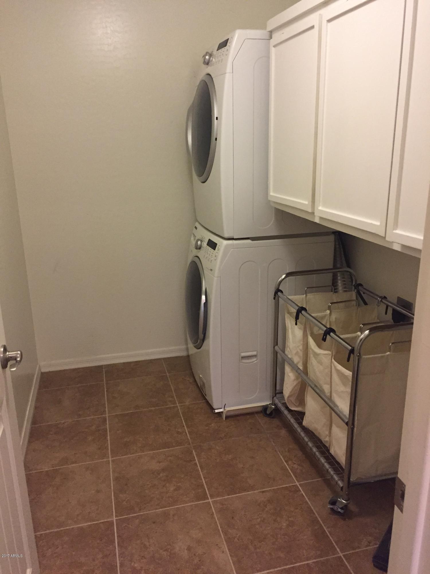 1731 South Rochester Drive Gilbert, AZ 85295 - Photo 7 of 23 Laundry Room