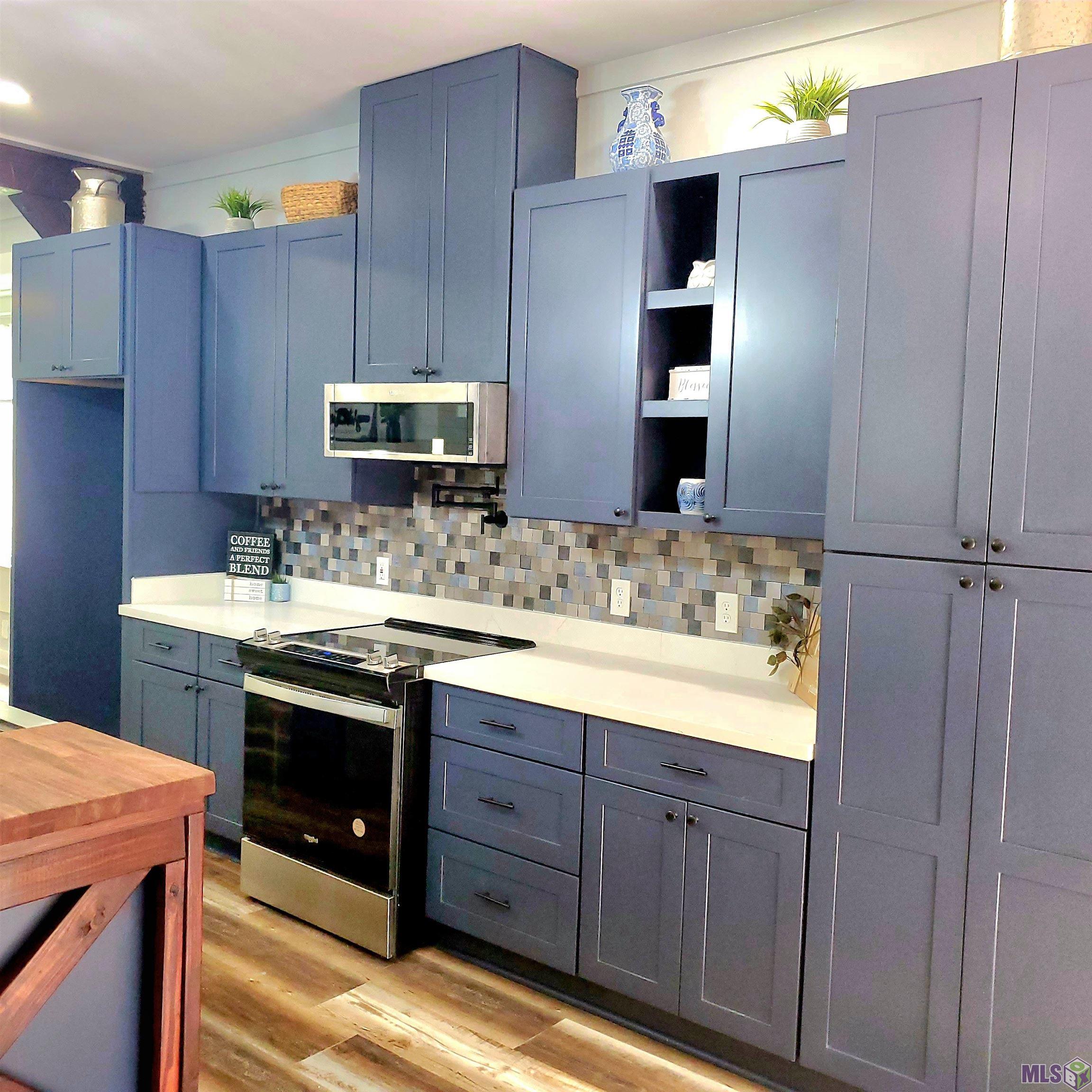 830 East Boulevard Baton Rouge, LA 70802 - Photo 14 of 37 Kitchen Cabinets
