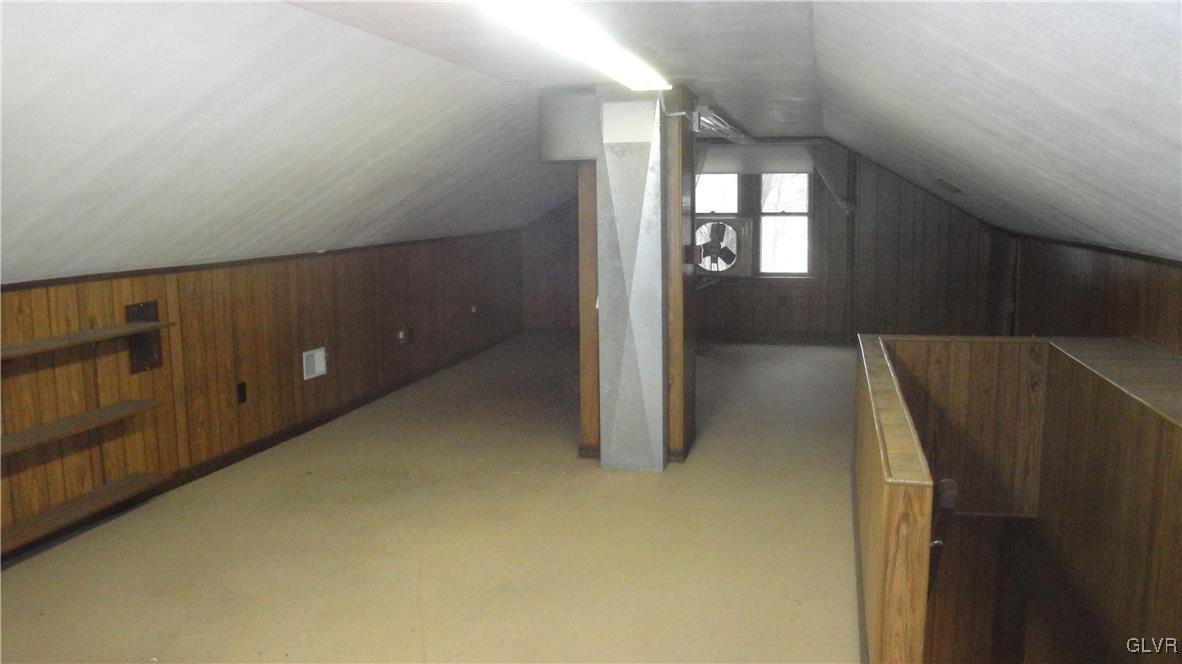 2560 Nazareth Road Easton, PA 18045 - Photo 8 of 13 Gallery Image 8