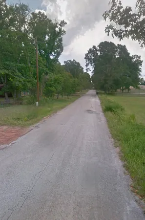 $233,900 | 210 South Southwind Trail, Cleveland, TX 77328