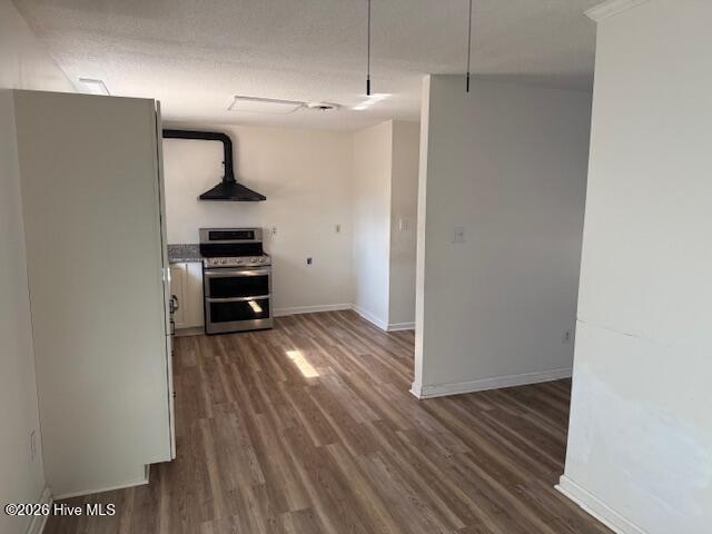406 Sterling Road Jacksonville, NC 28546 - Photo 5 of 20 Dining Area View 2