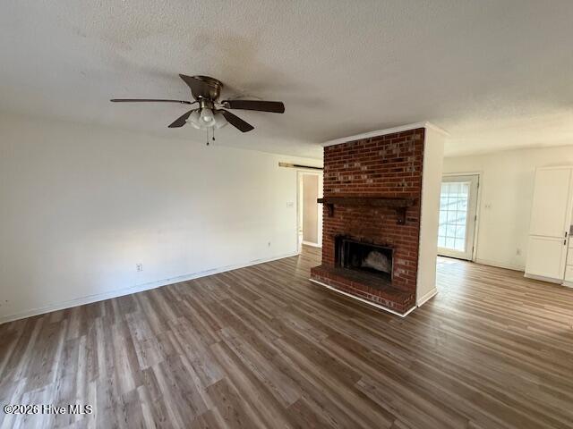 406 Sterling Road Jacksonville, NC 28546 - Photo 6 of 20 Living Room View 1
