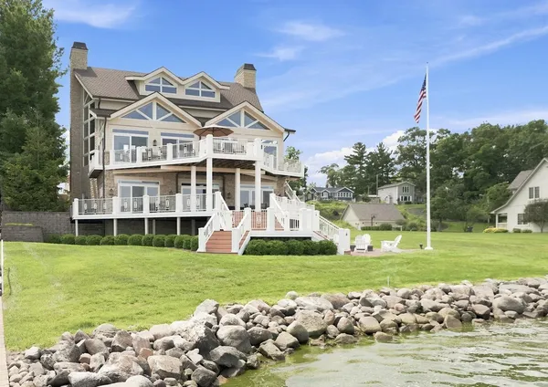 $7,900,000 | 1000 South Street, Culver, IN 46511