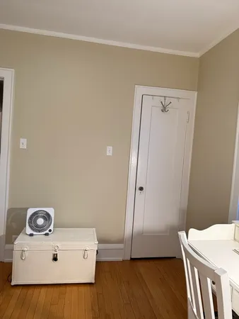 $1,900 | 802 Elmwood Avenue, Unit 3E, Evanston, IL 60202