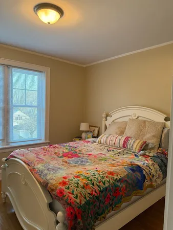 $1,900 | 802 Elmwood Avenue, Unit 3E, Evanston, IL 60202