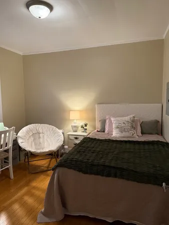 $1,900 | 802 Elmwood Avenue, Unit 3E, Evanston, IL 60202