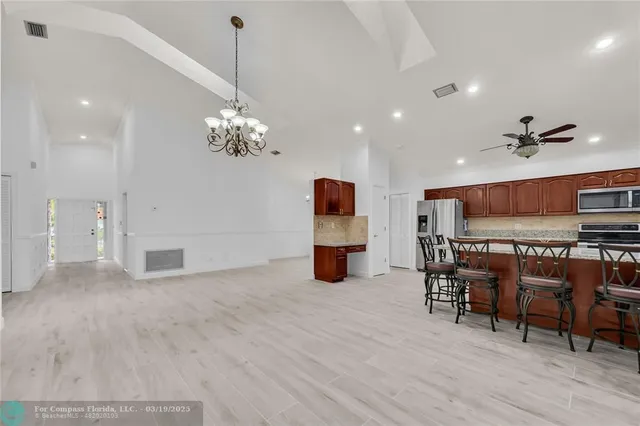 $5,250 | 7619 Silver Woods Court, Boca Raton, FL 33433