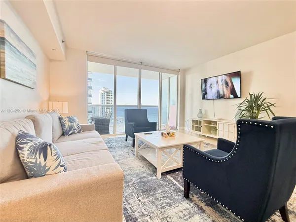 $4,500 | 1830 South Ocean Drive, Unit 1709, Hallandale Beach, FL 33009