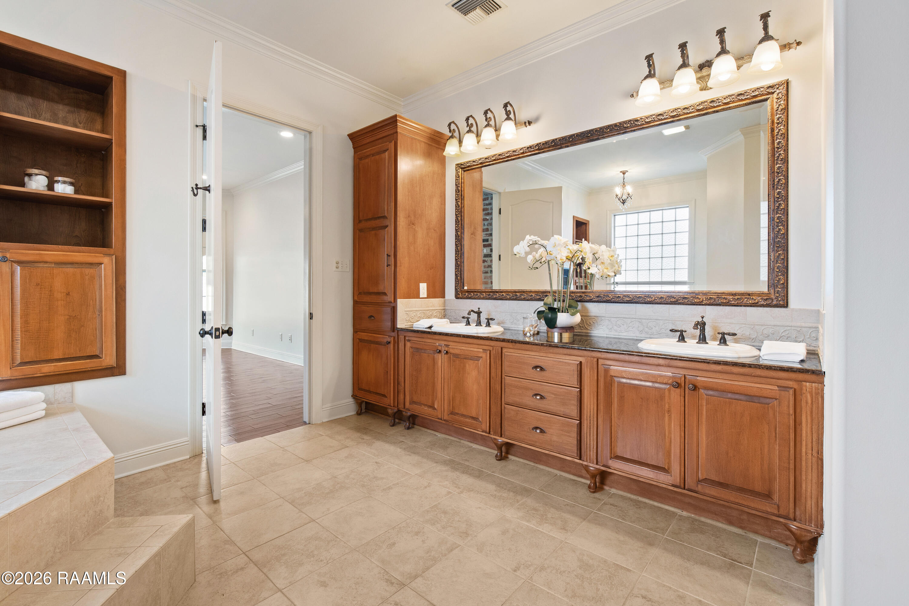 216 Edgewood Avenue Rayne, LA 70578 - Photo 25 of 55 216 Edgewood Rayne-16