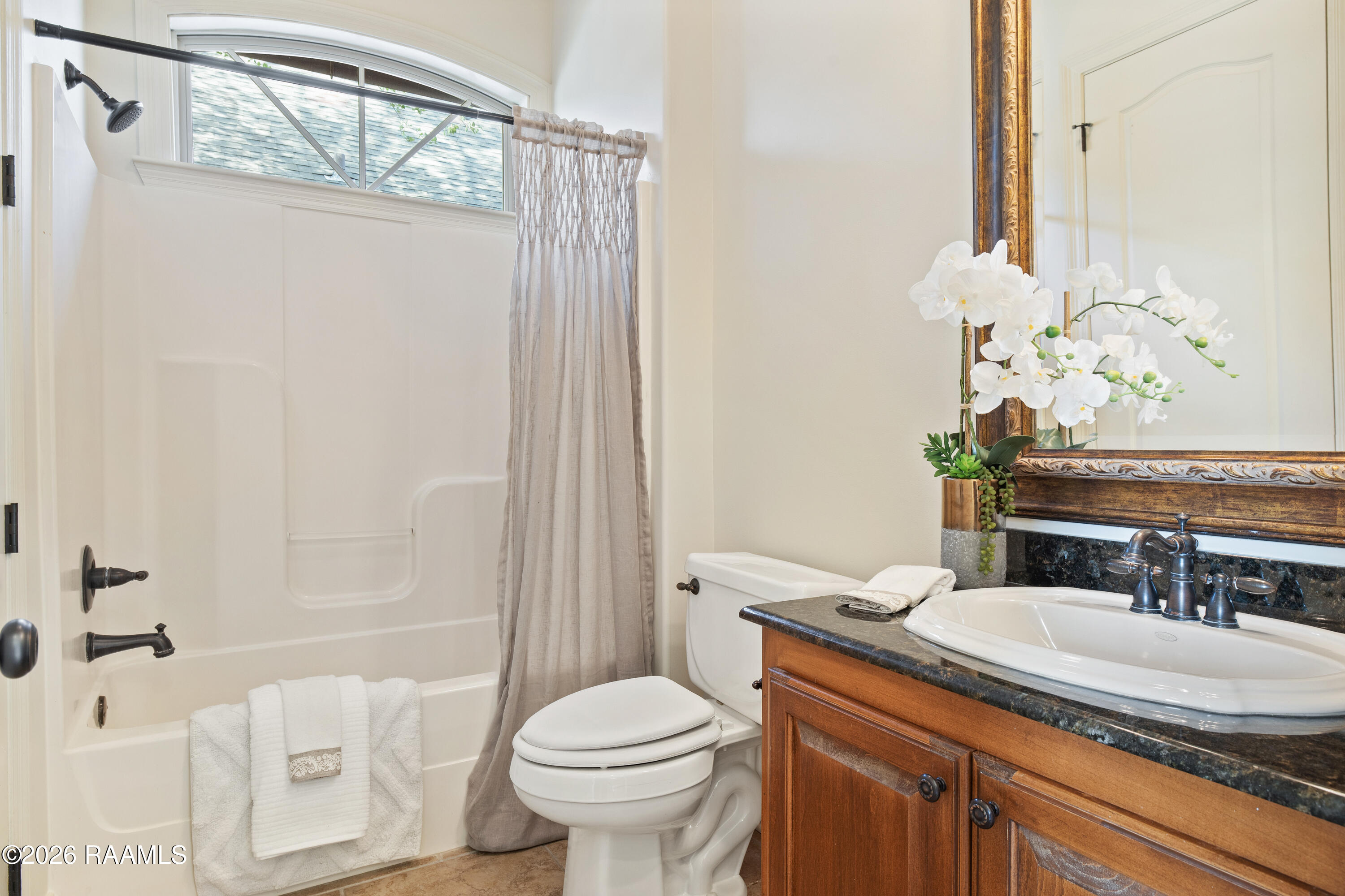 216 Edgewood Avenue Rayne, LA 70578 - Photo 36 of 55 216 Edgewood Rayne-24