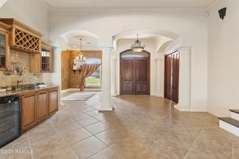 $699,900 | 216 Edgewood Avenue, Rayne, LA 70578