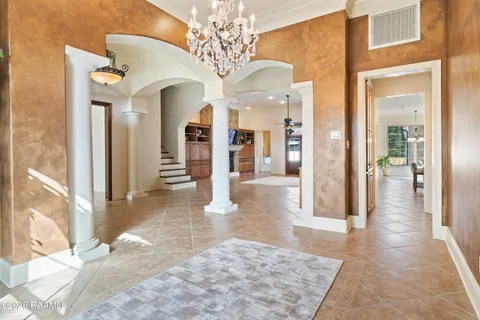 $699,900 | 216 Edgewood Avenue, Rayne, LA 70578