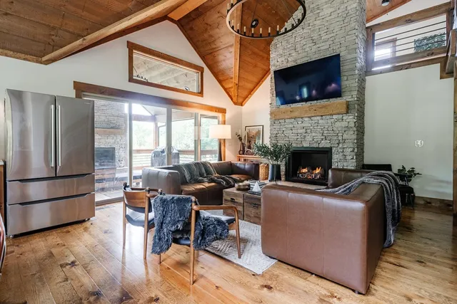 $749,000 | 89 High Mdws Drive, Morganton, GA 30560