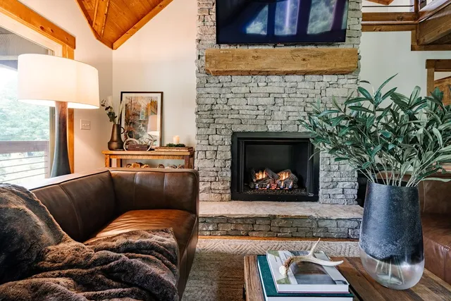 $749,000 | 89 High Mdws Drive, Morganton, GA 30560