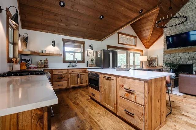 $749,000 | 89 High Mdws Drive, Morganton, GA 30560