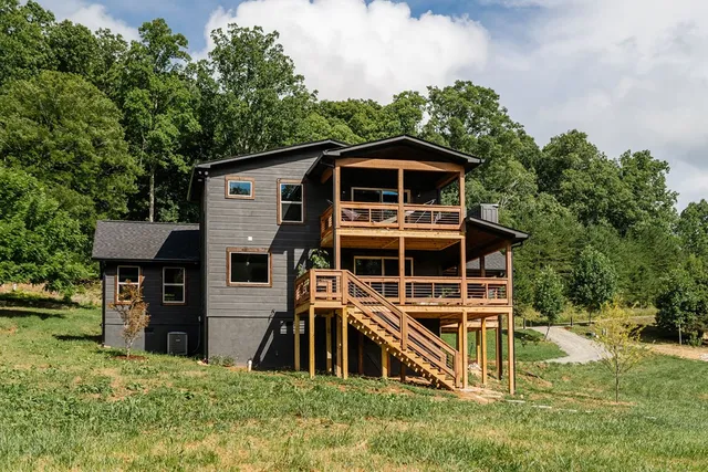 $749,000 | 89 High Mdws Drive, Morganton, GA 30560