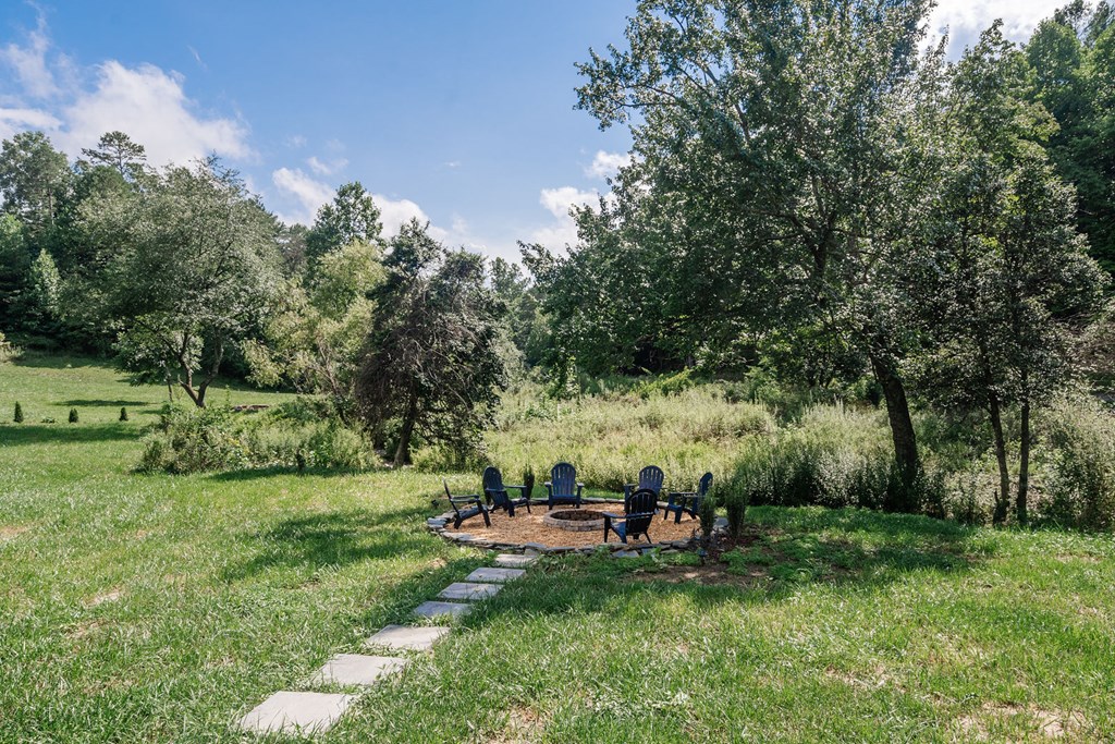 89 High Mdws Drive Morganton, GA 30560 - Photo 6 of 63 a view of a backyard with sitting area