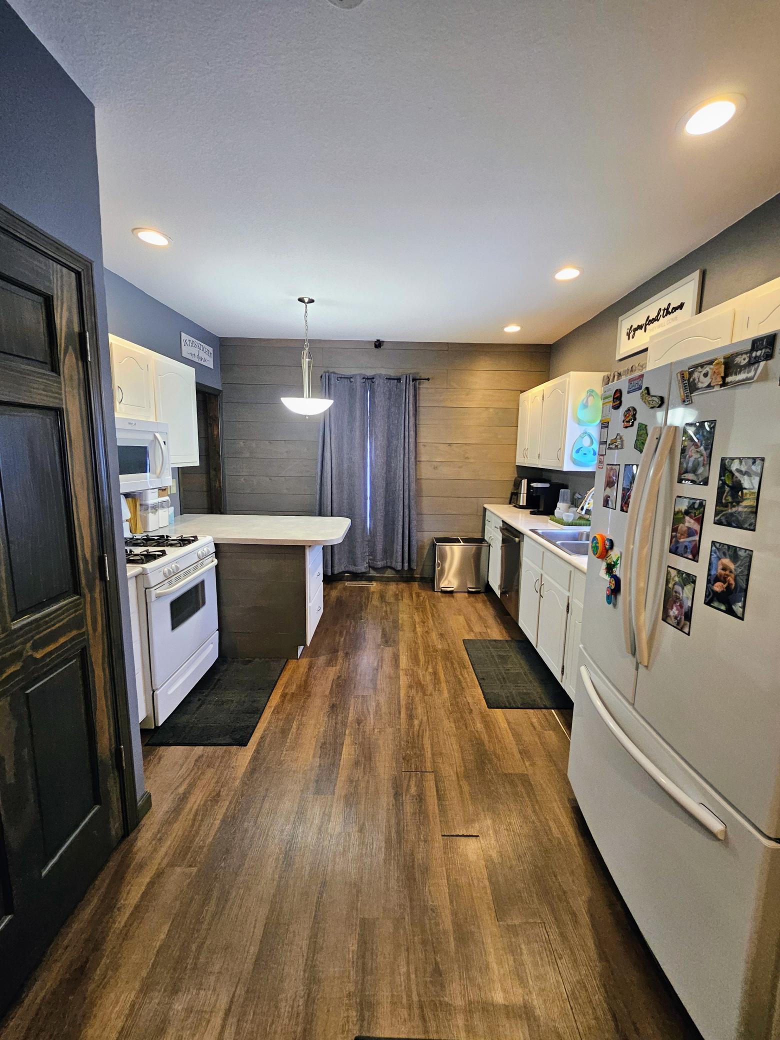 106 Rich Avenue Barrett, MN 56311 - Photo 10 of 30