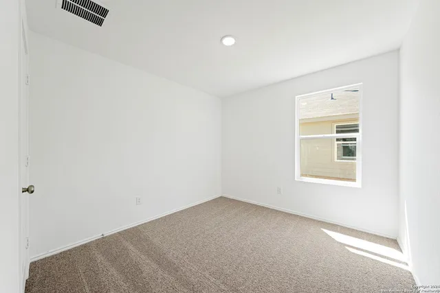 $1,450 | 3624 Axis Hl Street, New Braunfels, TX 78132